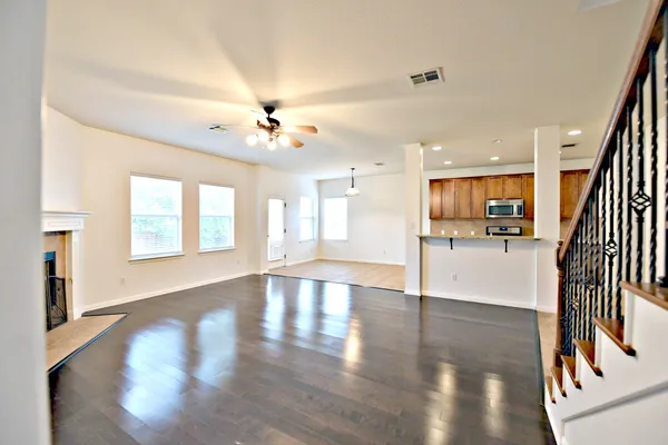 $3,195 | 15012 Fernhill Drive, Austin, TX 78717