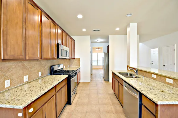 $3,195 | 15012 Fernhill Drive, Austin, TX 78717