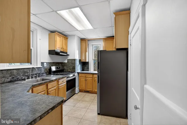 $439,900 | 412 West Maple Avenue, Merchantville, NJ 08109