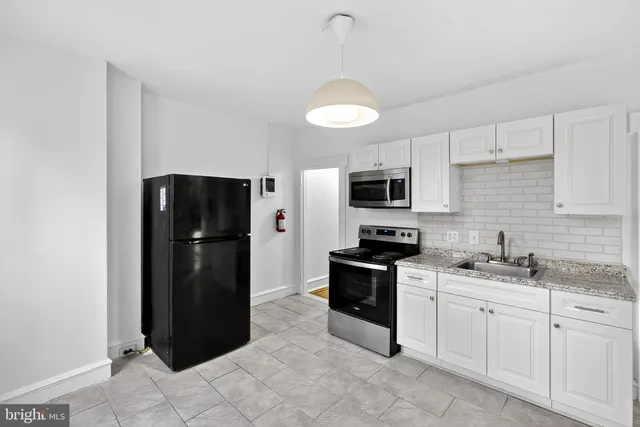 $439,900 | 412 West Maple Avenue, Merchantville, NJ 08109