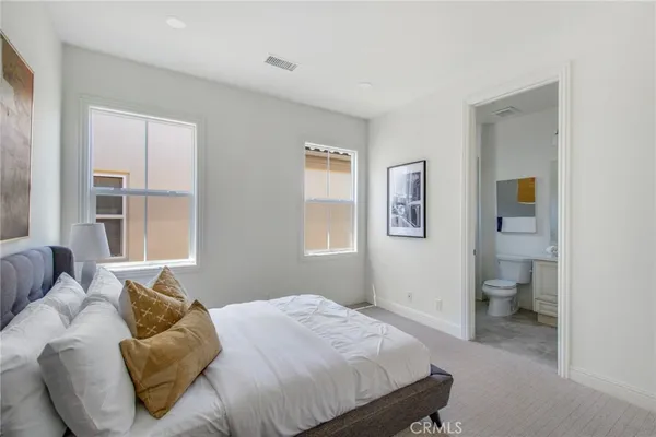 $2,995,000 | 18 Sorrel, Lake Forest, CA 92630