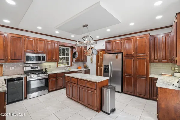 $550,000 | 112 Cashie Drive, Hertford, NC 27944