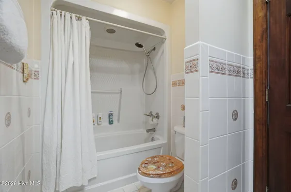 $550,000 | 112 Cashie Drive, Hertford, NC 27944