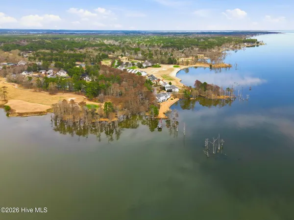 $550,000 | 112 Cashie Drive, Hertford, NC 27944