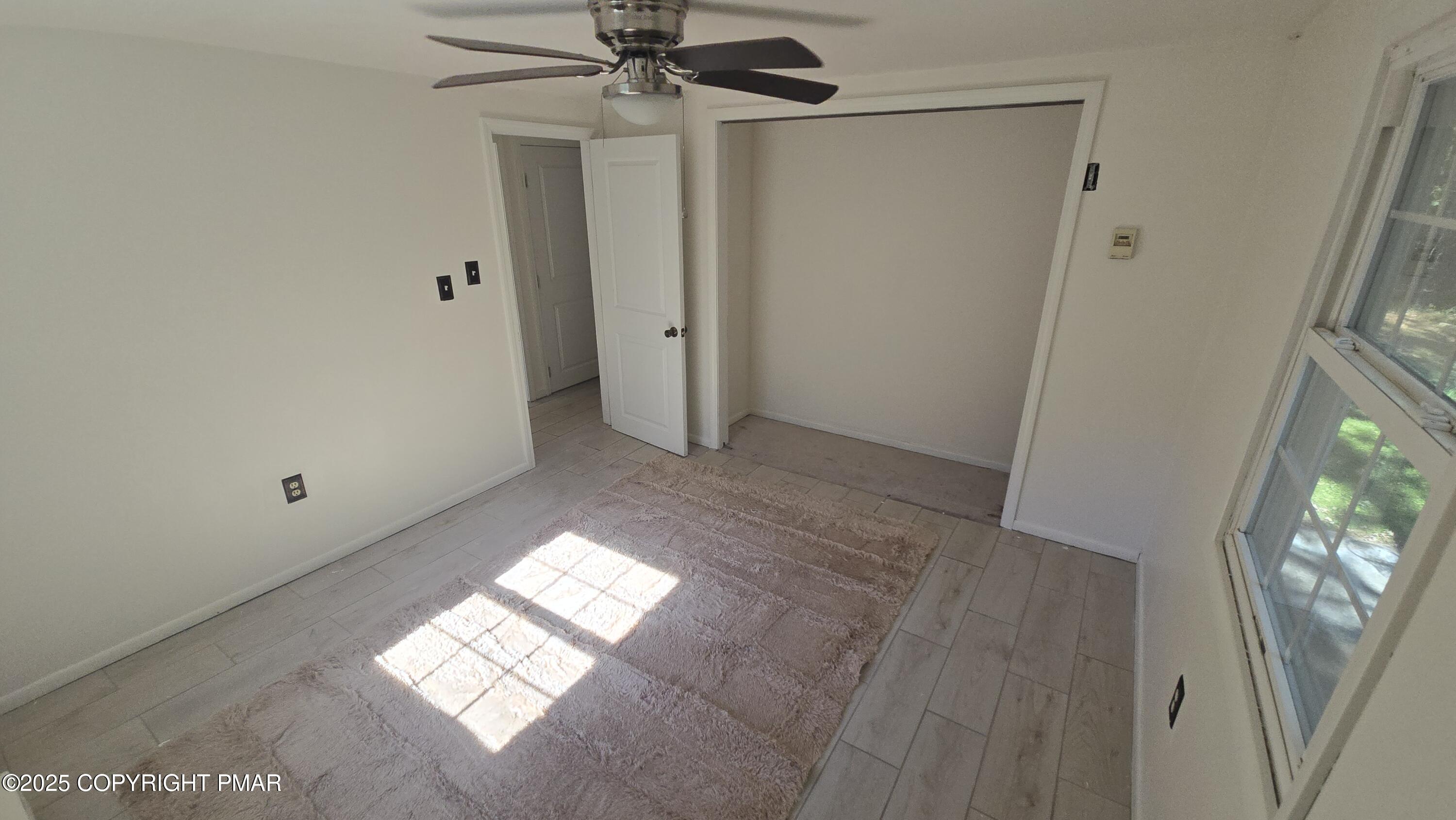 5550 Springhouse Lane Kunkletown, PA 18058 - Photo 17 of 41 a view of entryway