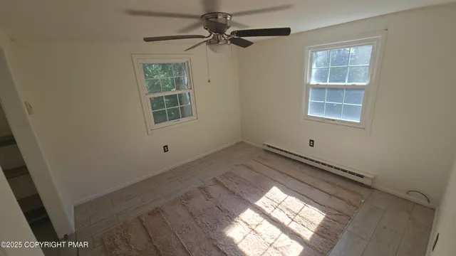 a view of empty room with window