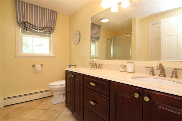 23 Partridge Road Reading, MA 01867 - Photo 20 of 27 Gallery Image 20