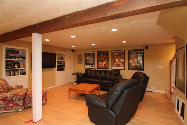 23 Partridge Road Reading, MA 01867 - Photo 25 of 27 Gallery Image 25