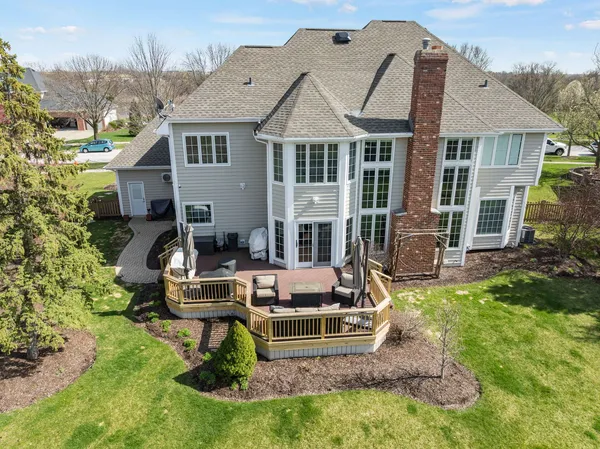 $1,174,900 | 1720 Baybrook Lane, Naperville, IL 60564