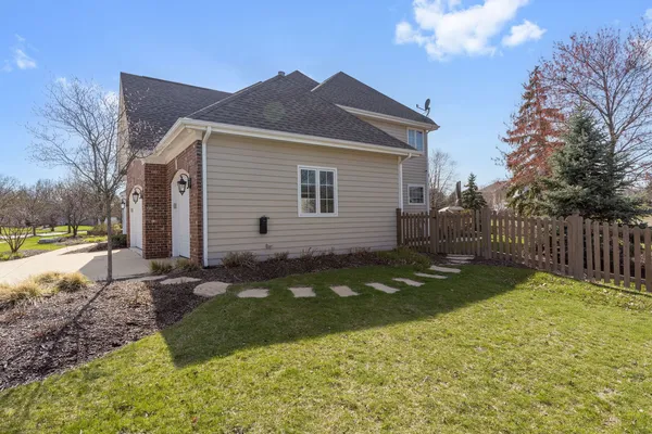 $1,174,900 | 1720 Baybrook Lane, Naperville, IL 60564