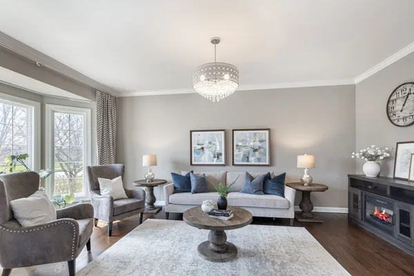 $1,174,900 | 1720 Baybrook Lane, Naperville, IL 60564
