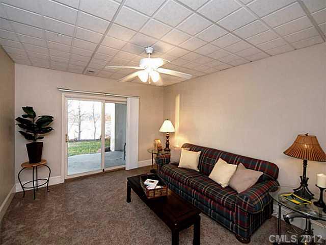 10018 Saw Mill Road Charlotte, NC 28278 - Photo 10 of 16 Gallery Image 10