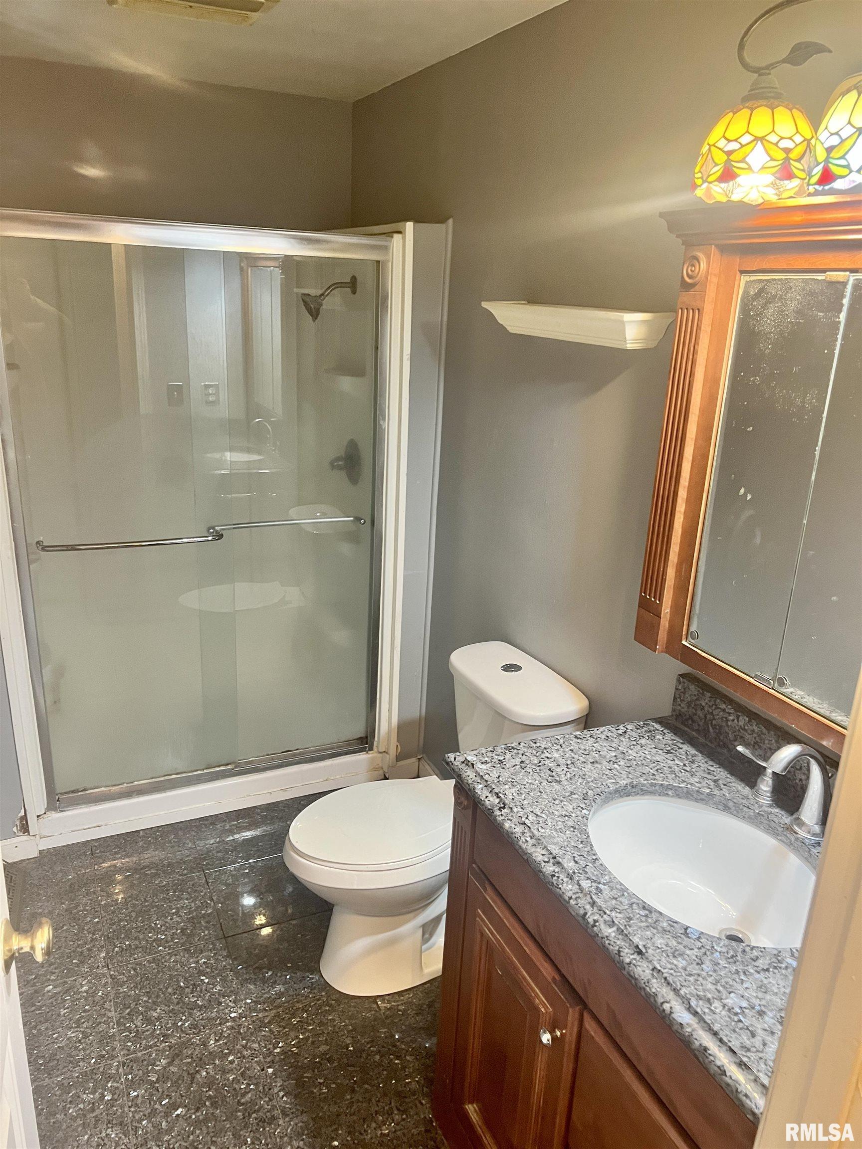 2077 Hastings Road Springfield, IL 62702 - Photo 15 of 27
