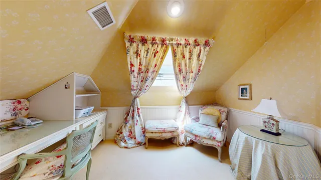 $2,650,000 | 124 Montauk Highway, Westhampton, NY 11977