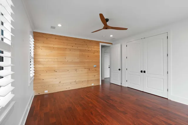 $15,000 | 200 Queen Street, Mount Pleasant, SC 29464