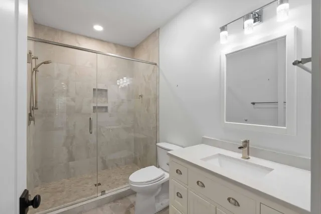 $15,000 | 200 Queen Street, Mount Pleasant, SC 29464