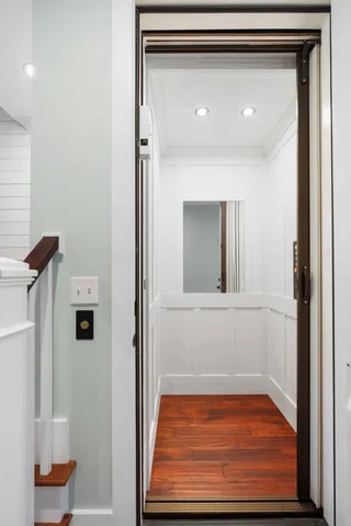 $15,000 | 200 Queen Street, Mount Pleasant, SC 29464