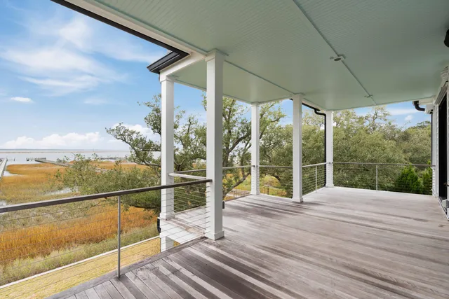 $15,000 | 200 Queen Street, Mount Pleasant, SC 29464