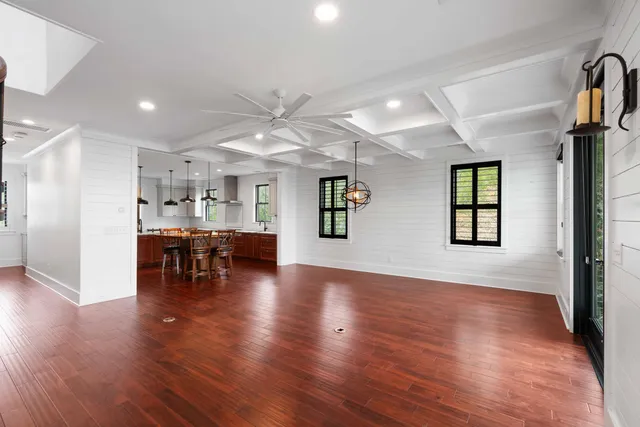 $15,000 | 200 Queen Street, Mount Pleasant, SC 29464