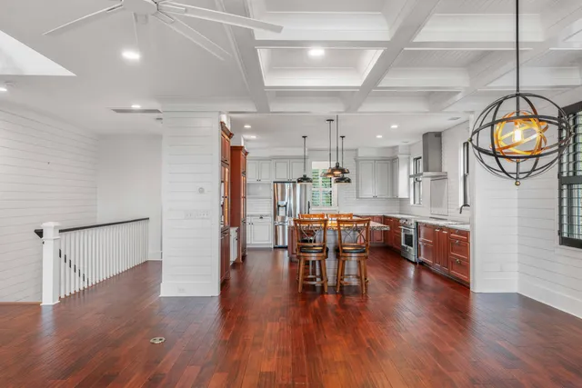 $15,000 | 200 Queen Street, Mount Pleasant, SC 29464