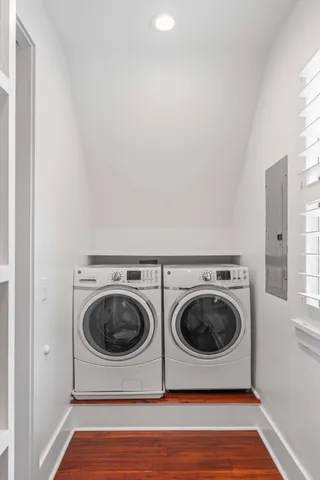 $15,000 | 200 Queen Street, Mount Pleasant, SC 29464