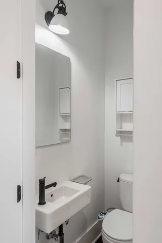 $15,000 | 200 Queen Street, Mount Pleasant, SC 29464