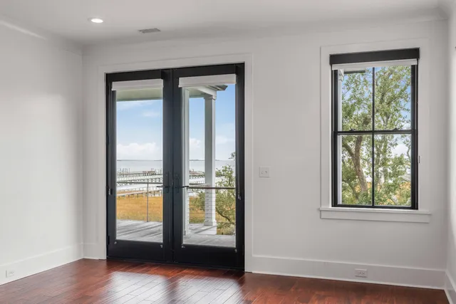 $15,000 | 200 Queen Street, Mount Pleasant, SC 29464