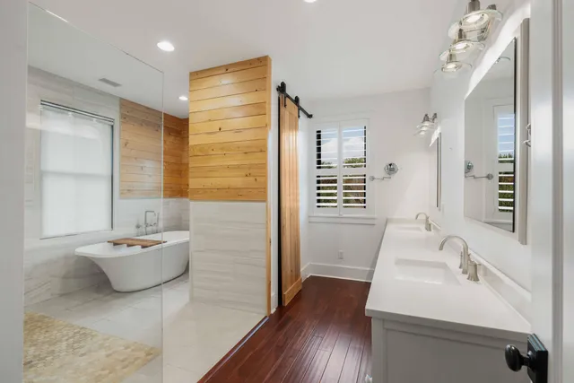 $15,000 | 200 Queen Street, Mount Pleasant, SC 29464