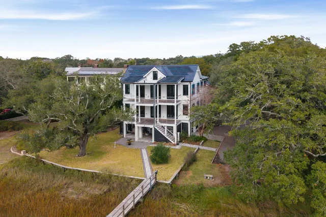 $15,000 | 200 Queen Street, Mount Pleasant, SC 29464