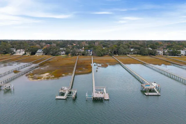 $15,000 | 200 Queen Street, Mount Pleasant, SC 29464