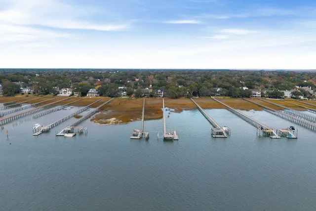 $15,000 | 200 Queen Street, Mount Pleasant, SC 29464