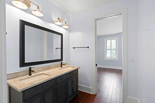 $15,000 | 200 Queen Street, Mount Pleasant, SC 29464