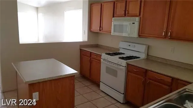 $409,900 | 1013 Adobe Flat Drive, Henderson, NV 89011