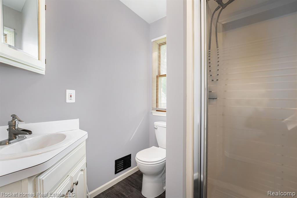 47429 Sugarbush Road Chesterfield, MI 48047 - Photo 20 of 28