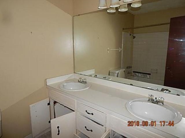 31353 Shambo Road Daphne, AL 36527 - Photo 11 of 18 Hall Bathroom