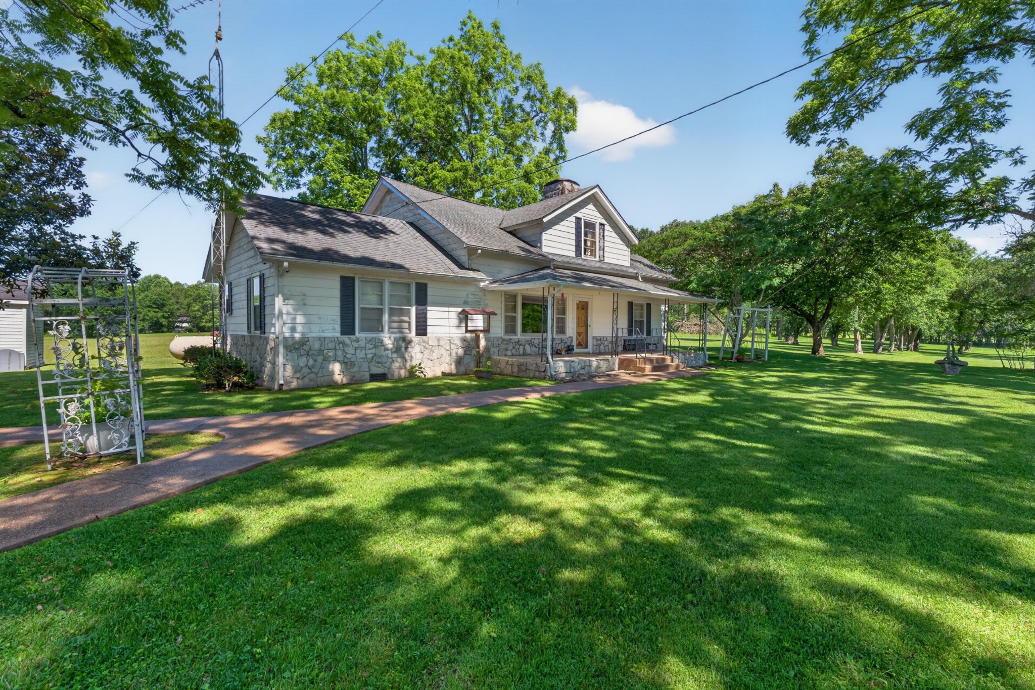 697 Bottom Road Palmer, TN 37365 - Photo 8 of 45