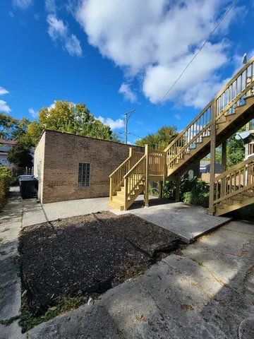 $1,800 | 6328 South St Lawrence Avenue, Unit 2, Chicago, IL 60637