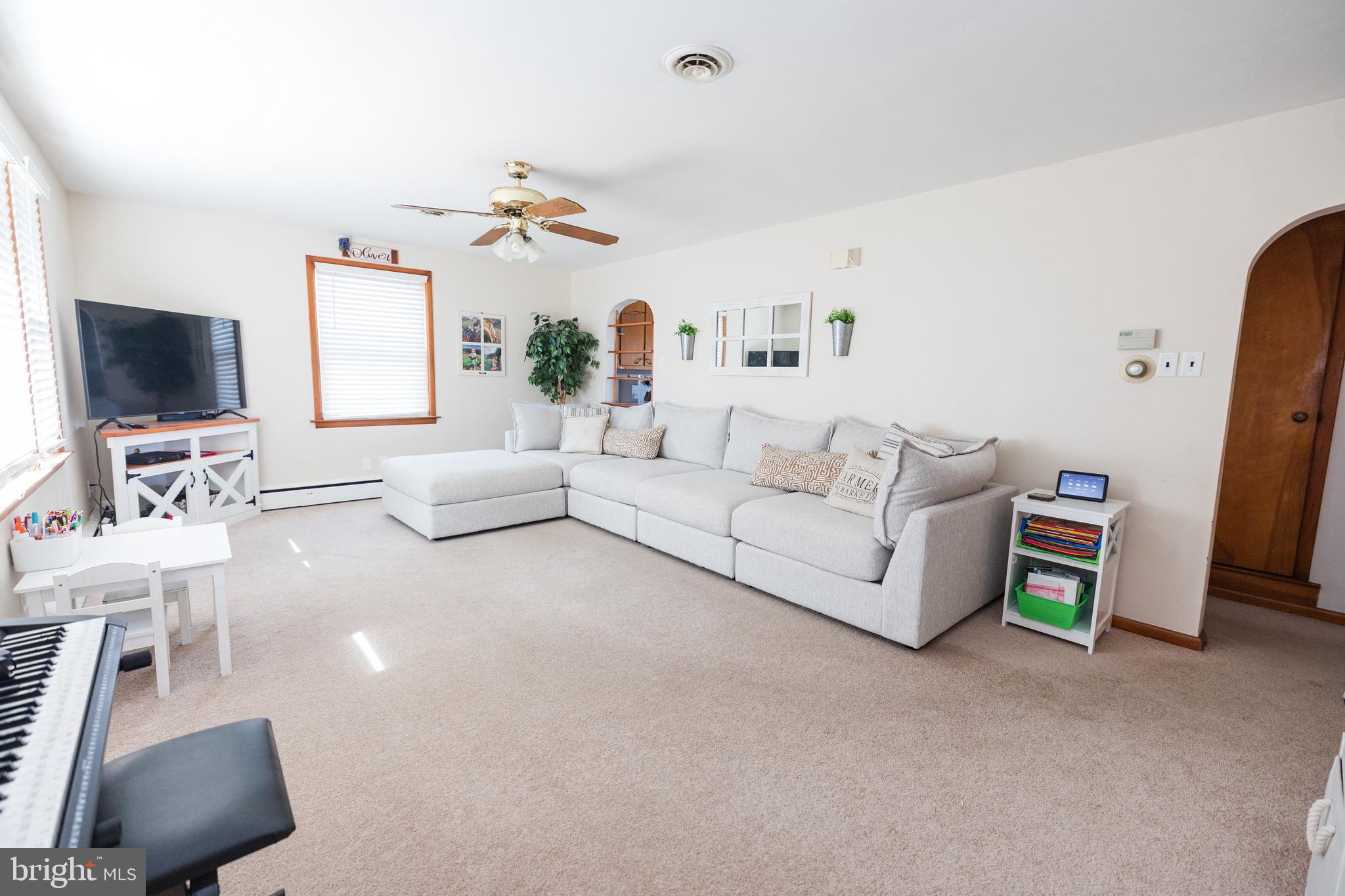1602 Stone Road Westminster, MD 21158 - Photo 4 of 58 Gallery Image 4