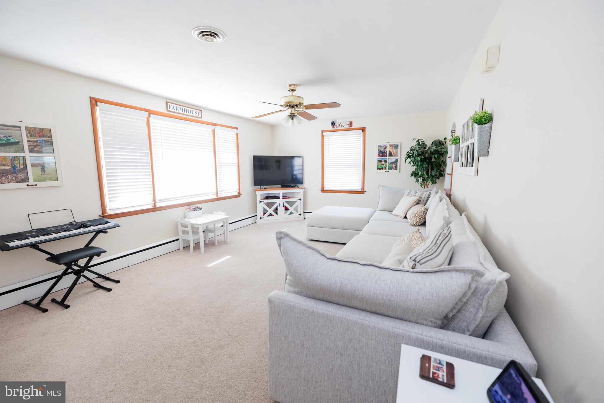1602 Stone Road Westminster, MD 21158 - Photo 5 of 58 Gallery Image 5