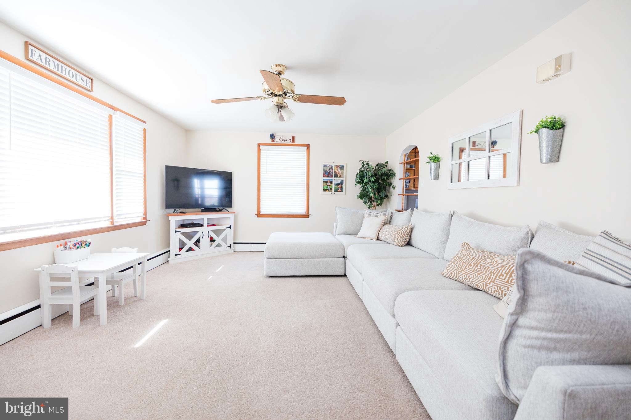 1602 Stone Road Westminster, MD 21158 - Photo 7 of 58 Gallery Image 7