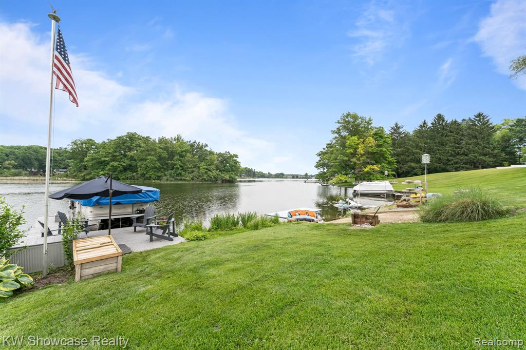 6476 Andersonville Road Waterford, MI 48346 - Photo 14 of 55