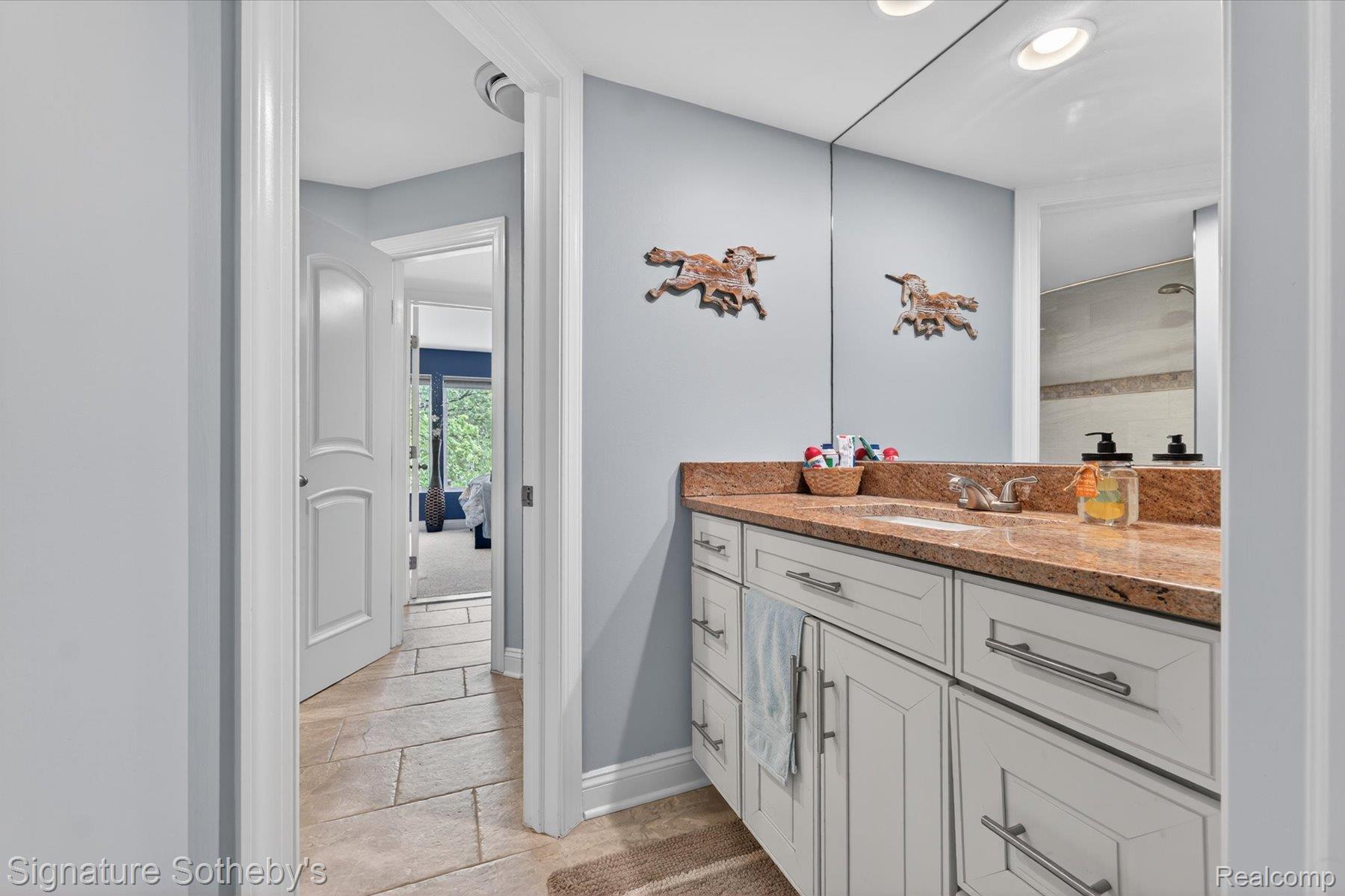 30650 Lahser Road Franklin, MI 48025 - Photo 37 of 93 030-30650-Lahser-Rd-Beverly-Hills-MI-48025-WindowStill.jpg