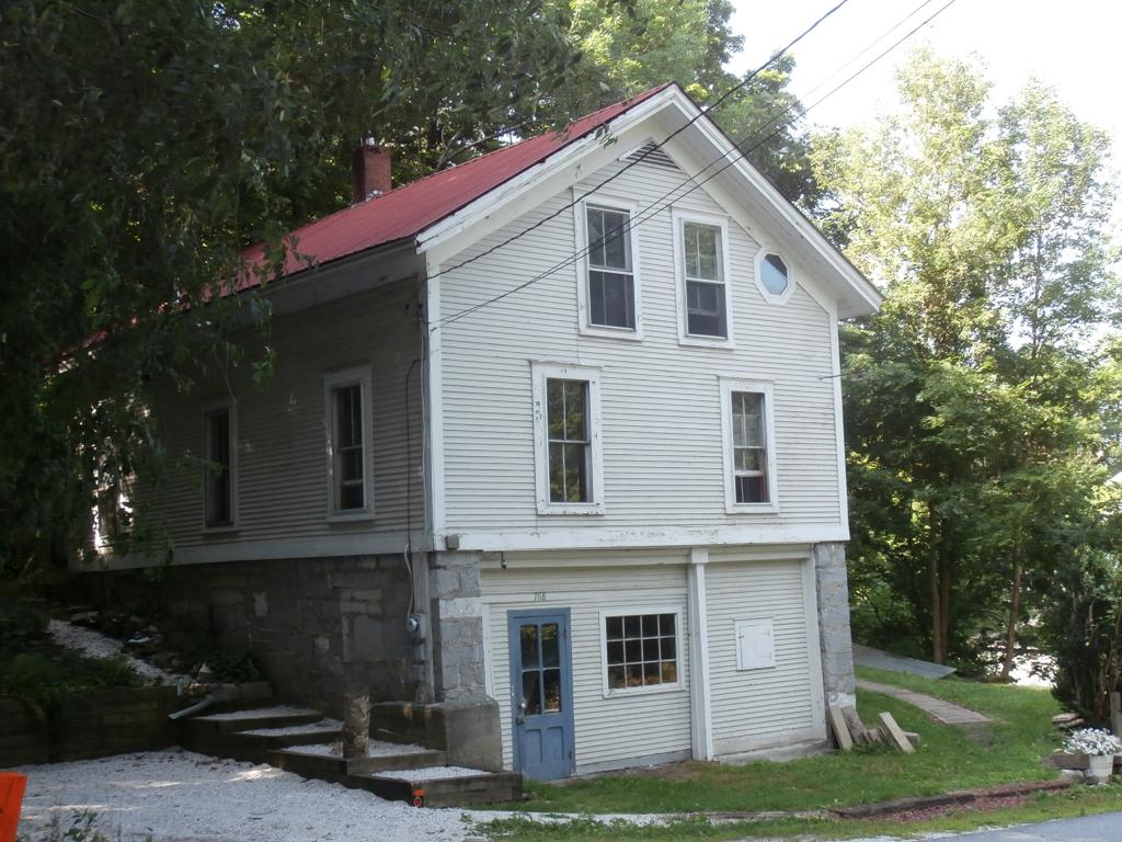 768 Old Hollow Road Ferrisburgh, VT 05473 - Photo 1 of 24 Gallery Image 1