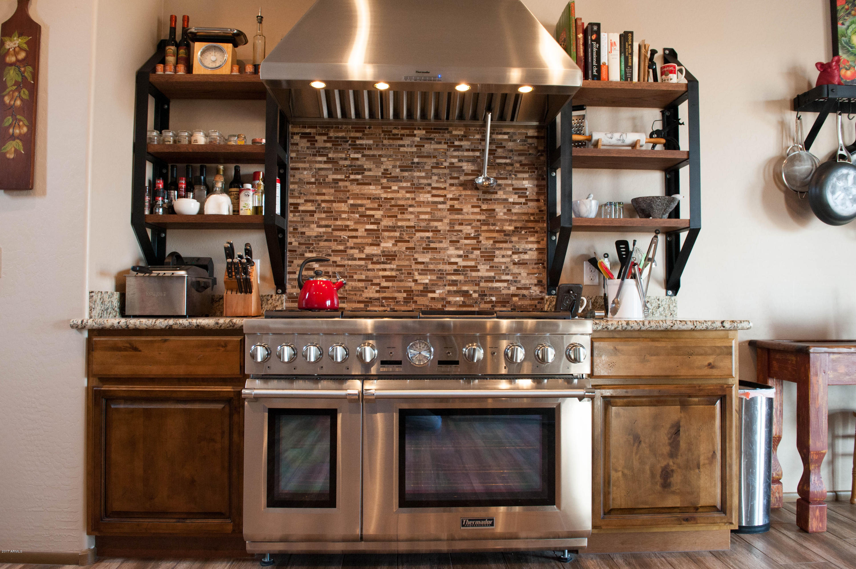 35035 West Teel Road Stanfield, AZ 85172 - Photo 11 of 58 Commercial Size Dbl Oven/6 Burner Stove