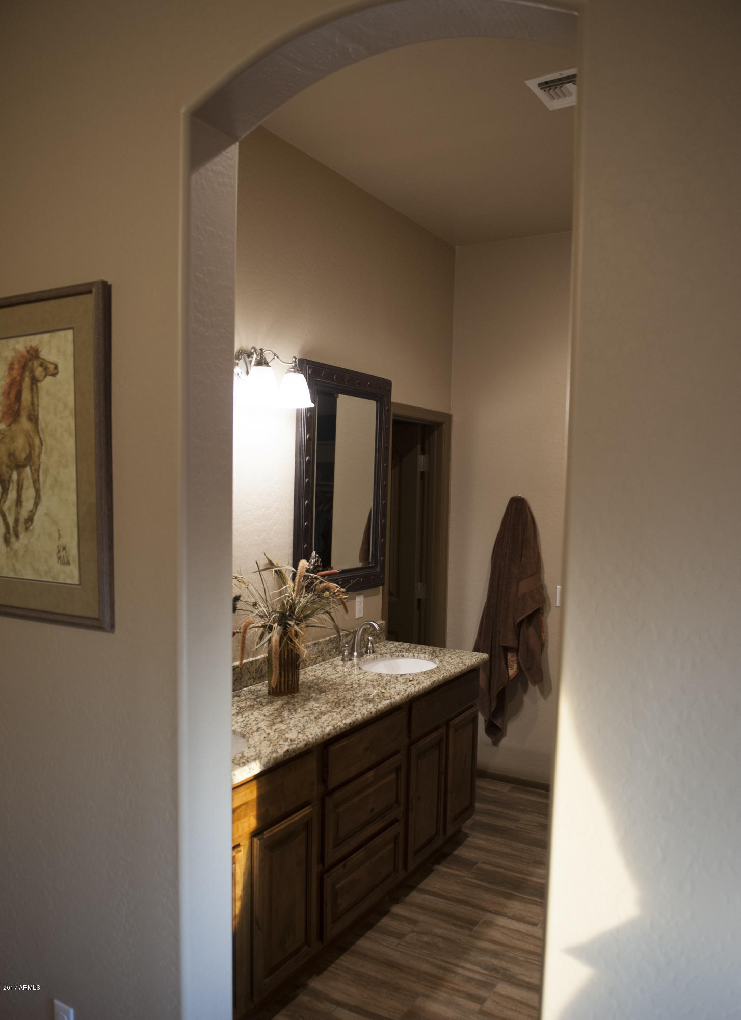 35035 West Teel Road Stanfield, AZ 85172 - Photo 23 of 58 Entry to Master Bathroom