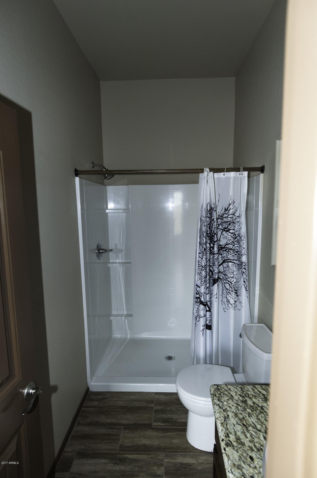 35035 West Teel Road Stanfield, AZ 85172 - Photo 42 of 58 Guest Suite Bathroom w/ Shower
