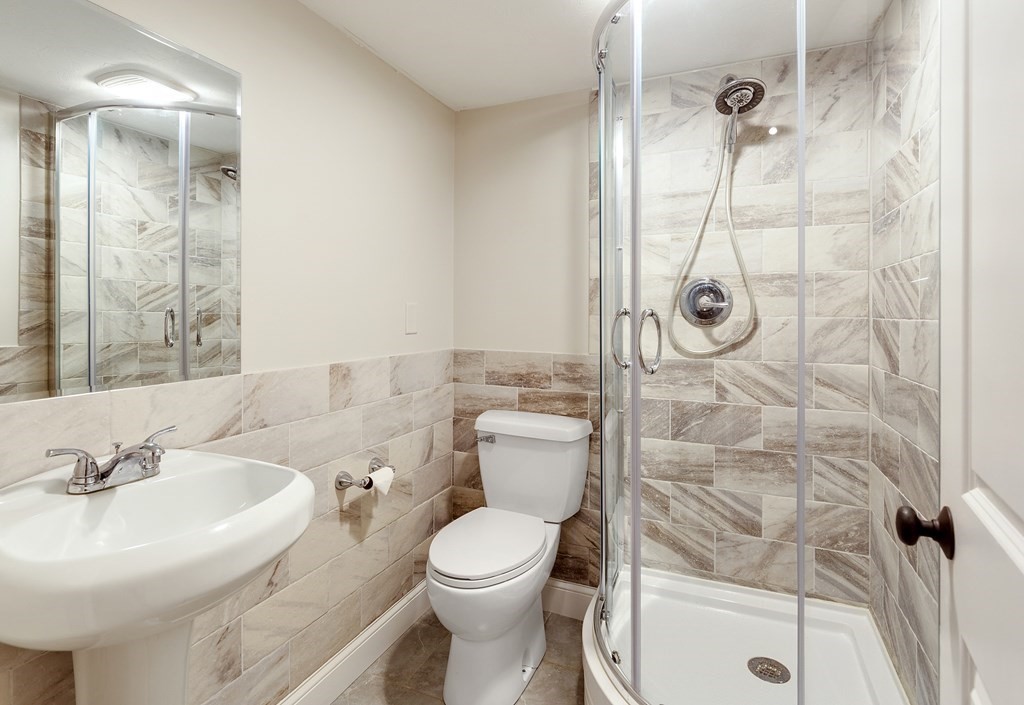 14 Duffield Road Hopkinton, MA 01748 - Photo 27 of 36 Gallery Image 27