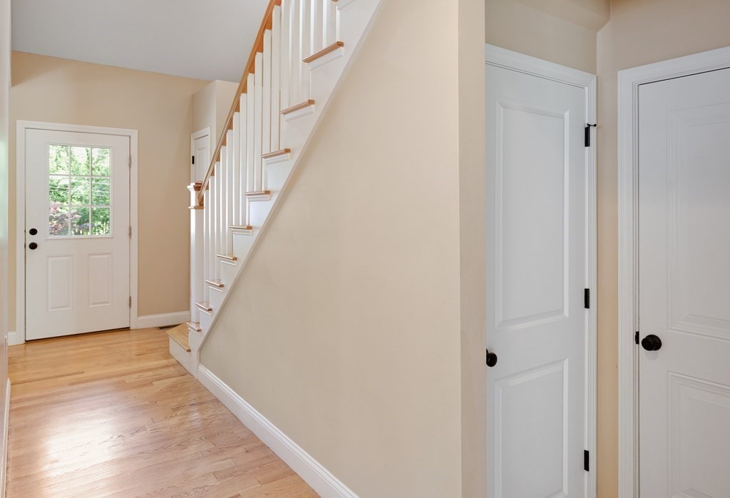 14 Duffield Road Hopkinton, MA 01748 - Photo 10 of 36 Gallery Image 10