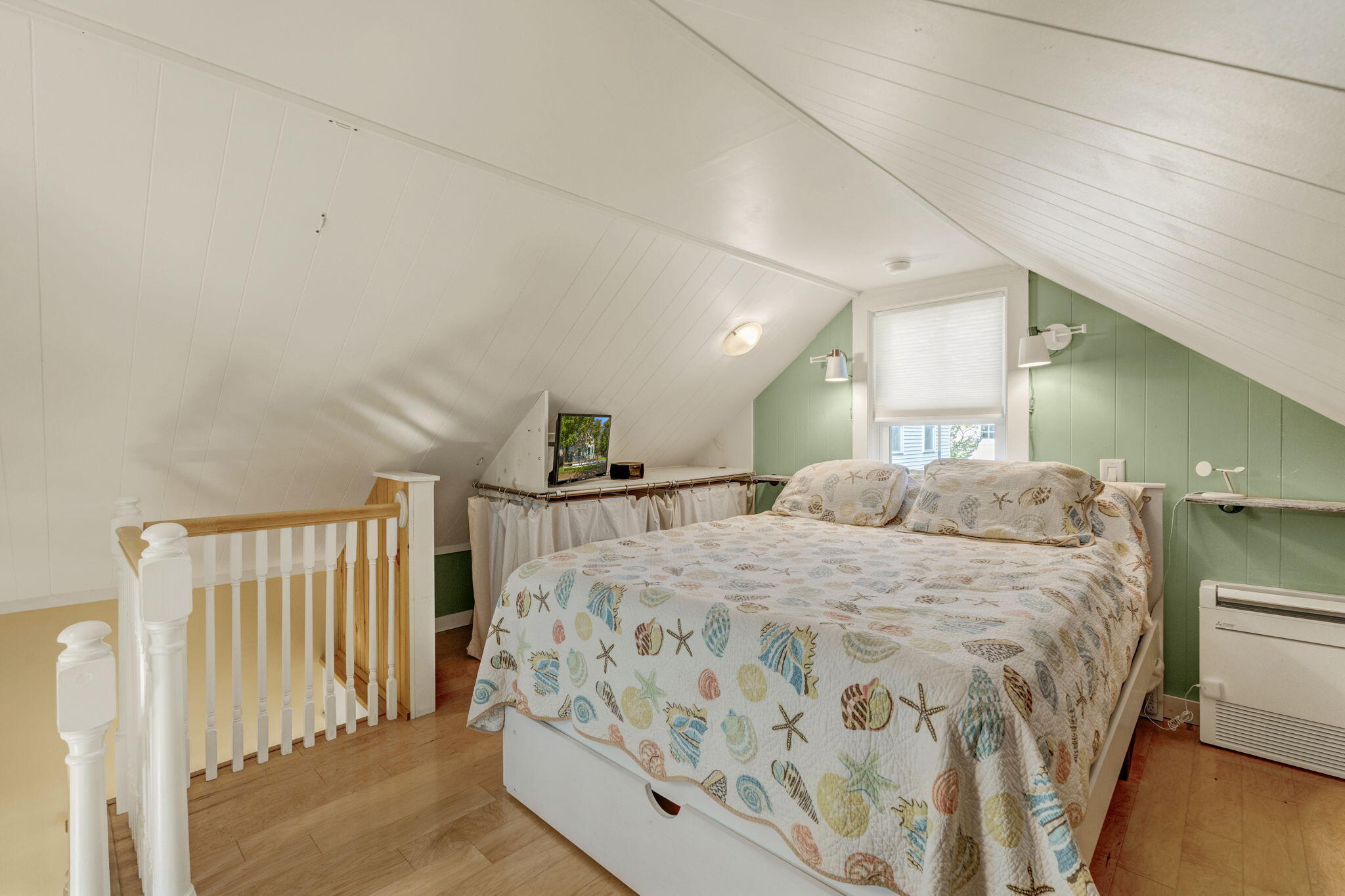 45 Cromwell Harbor Road Bar Harbor, ME 04609 - Photo 13 of 29 3-web-or-mls-45-cromwell-harbor-rd