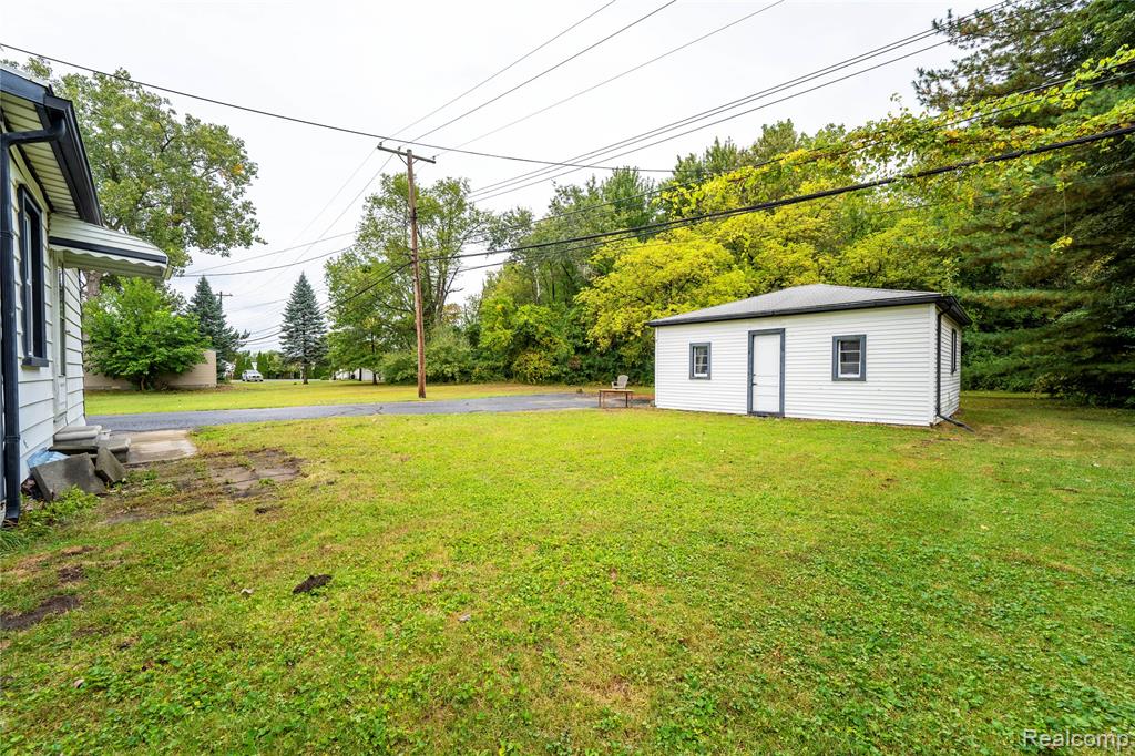 8883 Beech Daly Road Taylor, MI 48180 - Photo 6 of 28 Gallery Image 6